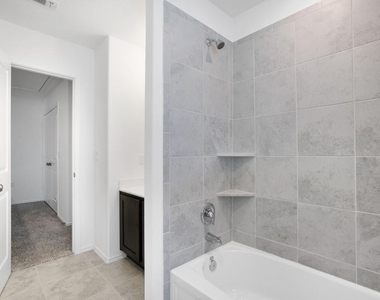 15200 Spruce Frost Cv - Photo Thumbnail 18
