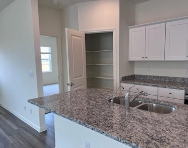 130 Rubrum Rd - Photo Thumbnail 14