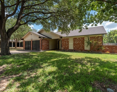 10603 Parkfield Dr - Photo Thumbnail 27