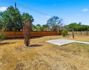 4400 Belfield Ln - Photo Thumbnail 24