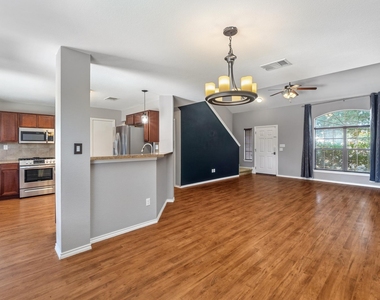4400 Belfield Ln - Photo Thumbnail 7