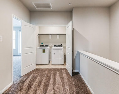 2716 Veranda Fls - Photo Thumbnail 15
