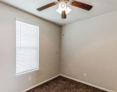 2716 Veranda Fls - Photo Thumbnail 10