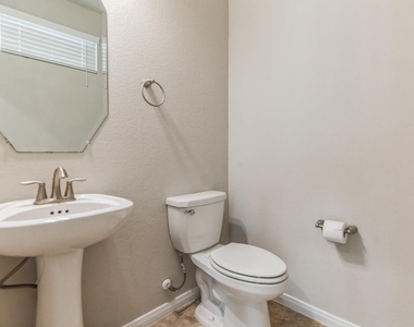 2716 Veranda Fls - Photo Thumbnail 11