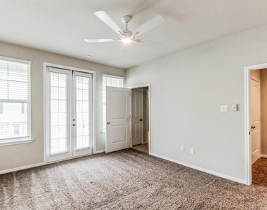 2716 Veranda Fls - Photo Thumbnail 20