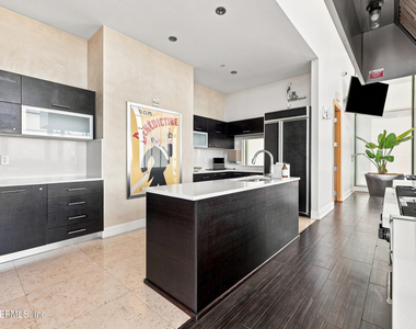 1431 Riverplace Boulevard - Photo Thumbnail 28