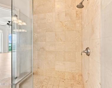 1431 Riverplace Boulevard - Photo Thumbnail 12