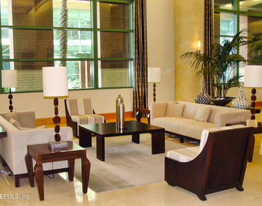 1431 Riverplace Boulevard - Photo Thumbnail 43