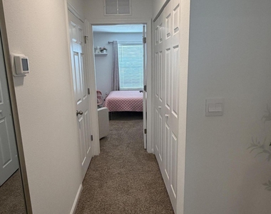 947 Rivertree Place - Photo Thumbnail 17