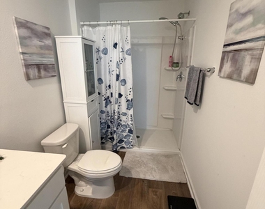 947 Rivertree Place - Photo Thumbnail 21