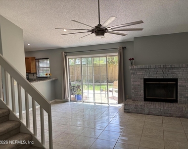 7750 Manassas Court E - Photo Thumbnail 4