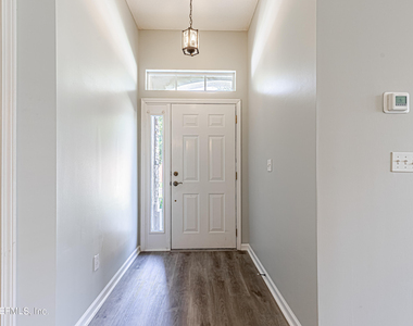2141 Stone Creek Drive - Photo Thumbnail 4