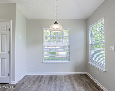 2141 Stone Creek Drive - Photo Thumbnail 10