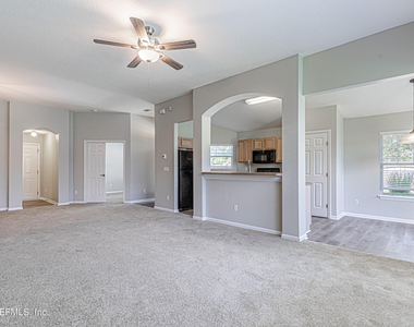 2141 Stone Creek Drive - Photo Thumbnail 9