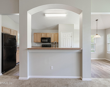 2141 Stone Creek Drive - Photo Thumbnail 14