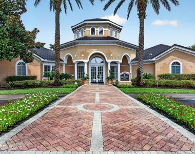 10075 Gate Parkway N - Photo Thumbnail 30