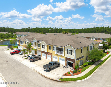 131 Burnett Court - Photo Thumbnail 34