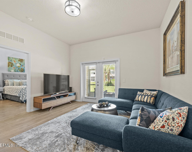 131 Burnett Court - Photo Thumbnail 18