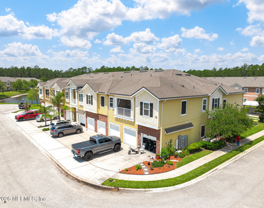 131 Burnett Court - Photo Thumbnail 1