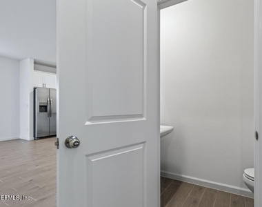 2636 Field Daisy Lane - Photo Thumbnail 17