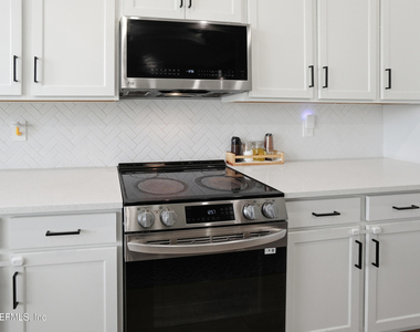 49 Dawson Creek Way - Photo Thumbnail 12