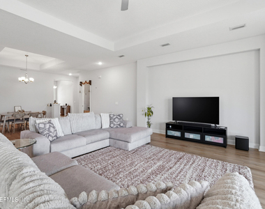49 Dawson Creek Way - Photo Thumbnail 7