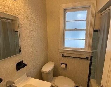 1641 Larue Avenue - Photo Thumbnail 7