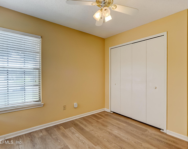 3476 Raymur Villa Drive - Photo Thumbnail 27