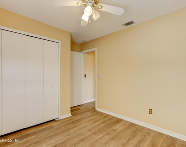 3476 Raymur Villa Drive - Photo Thumbnail 28