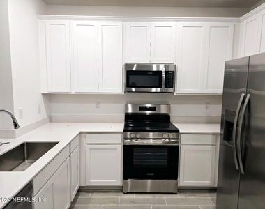 336 Belfort Court - Photo Thumbnail 4