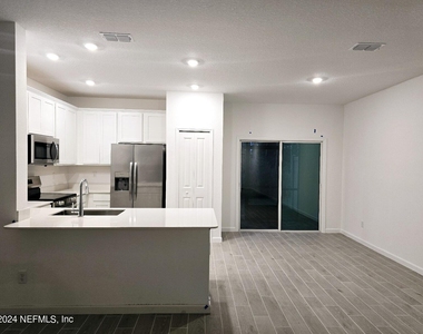 336 Belfort Court - Photo Thumbnail 8