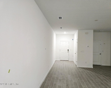 336 Belfort Court - Photo Thumbnail 9