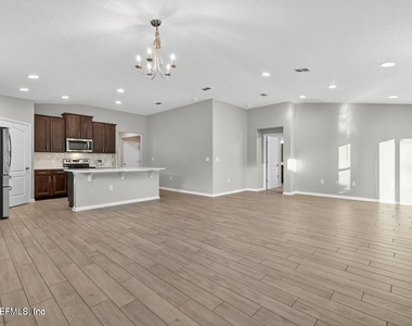 66108 Edgewater Drive - Photo Thumbnail 6