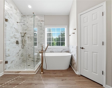 2725 Blackstock Drive - Photo Thumbnail 14