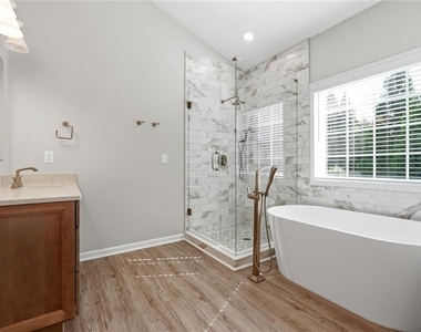 2725 Blackstock Drive - Photo Thumbnail 15