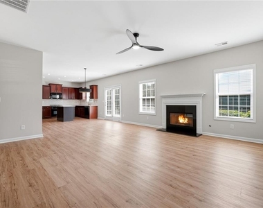 2725 Blackstock Drive - Photo Thumbnail 2
