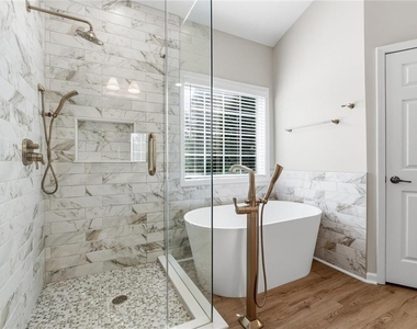 2725 Blackstock Drive - Photo Thumbnail 17