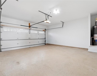 2725 Blackstock Drive - Photo Thumbnail 24