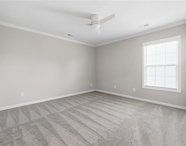 2725 Blackstock Drive - Photo Thumbnail 19
