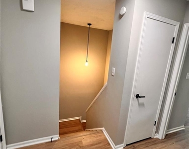 3254 Strawberry Lane - Photo Thumbnail 14