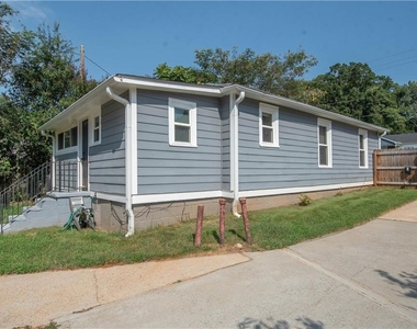 1391 Smith Street Se - Photo Thumbnail 22