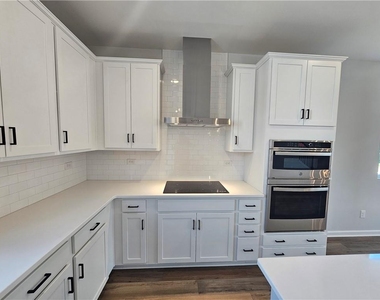 3670 Willow Glade Trail - Photo Thumbnail 7