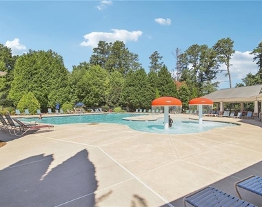 5770 Rialto Way - Photo Thumbnail 43