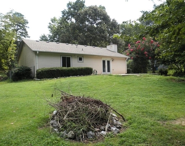 1439 Ridgewood Place - Photo Thumbnail 8