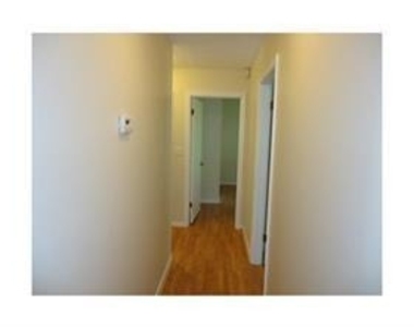 1439 Ridgewood Place - Photo Thumbnail 4