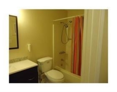 1439 Ridgewood Place - Photo Thumbnail 5