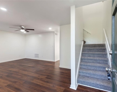 330 Winding River Drive - Photo Thumbnail 2