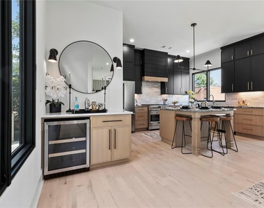 1962 8th Street - Photo Thumbnail 7
