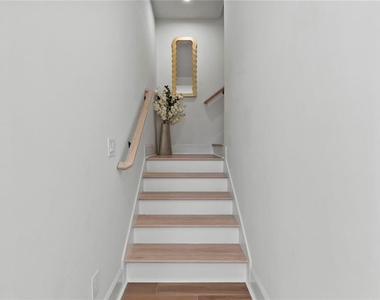 1962 8th Street - Photo Thumbnail 6