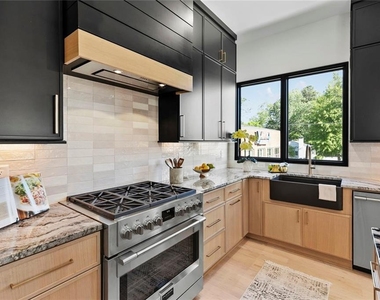 1962 8th Street - Photo Thumbnail 9
